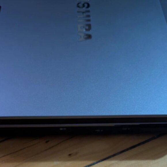 Vintage Toshiba Portege M700 Tablet Laptop Windows XP Tablet SP3 Core 2 Duo - Picture 8 of 10